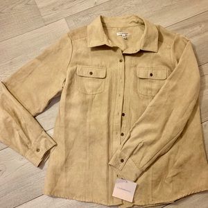 NWT beige suede like button down jacket